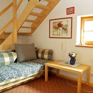 Bacher Apartment